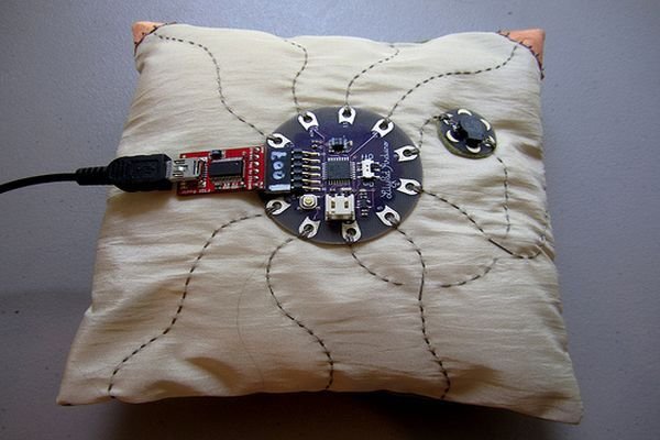 DIY Musical Pillow_10