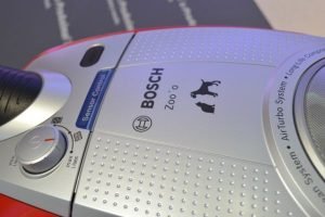 Bagless ProAnimal featuring a self-cleaning system