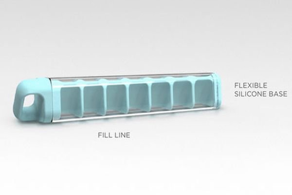 Quirky's Cube Tube for Spill-Free Icemaking_1