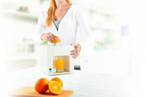 The electric juicer comes with two different heads