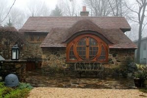 A true, habitable 'Hobbit House'