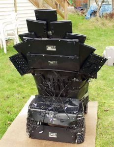 Throne of nerds - Keyboard Chair by Mike DeWolfe