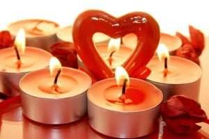 decorate your home with candles on Valentine's Day