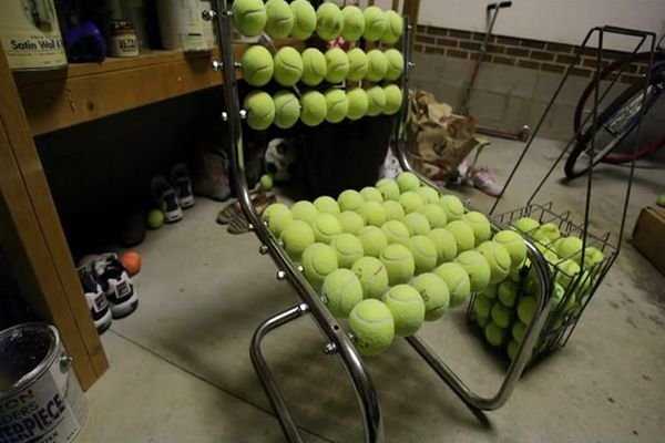 Tennis Chair by Gabriel Coch_2