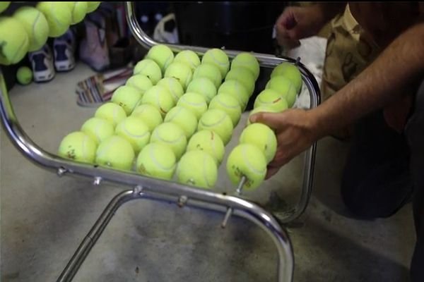 Tennis Chair by Gabriel Coch_3