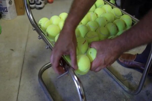 Tennis Chair by Gabriel Coch_5