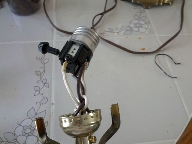 DIY lamp repair by Redditor_10
