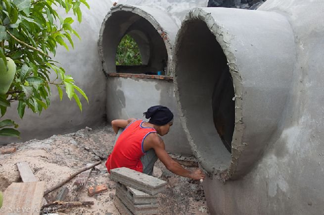 Dome home by steve areen Thailand_15