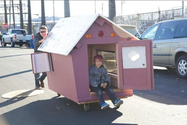 Gregory Kloehn creates mobile homes_4