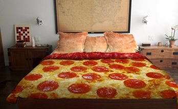 pizza bed