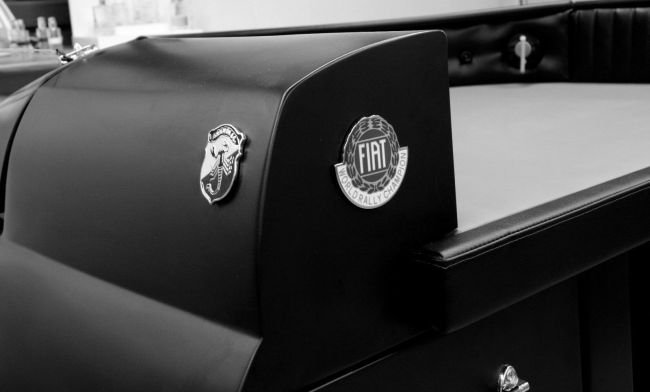Fiat 500 Abarth Racing Desk_7
