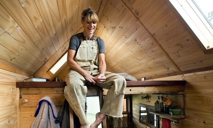 dee williams inside her tiny house