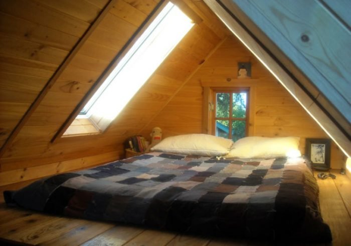84sq ft house bedroom