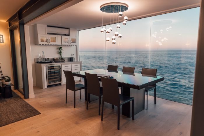 light in dining room