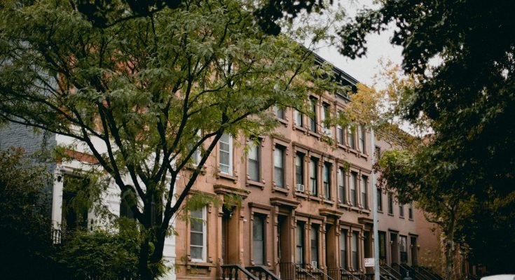 finding the best house